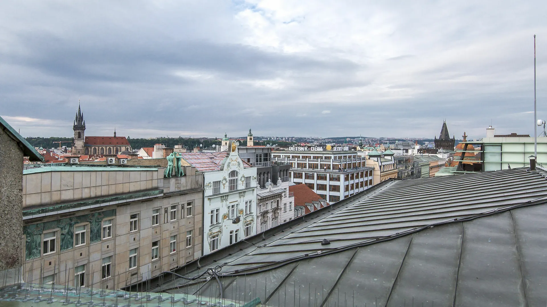 Merchant'S Crown Hotel Praga 4*,